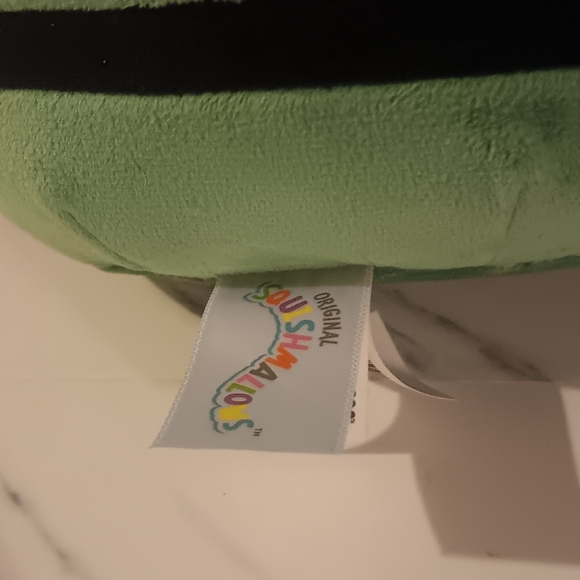 Squishmallows Christmas Elf Darcy Plush - Picture 5 of 5